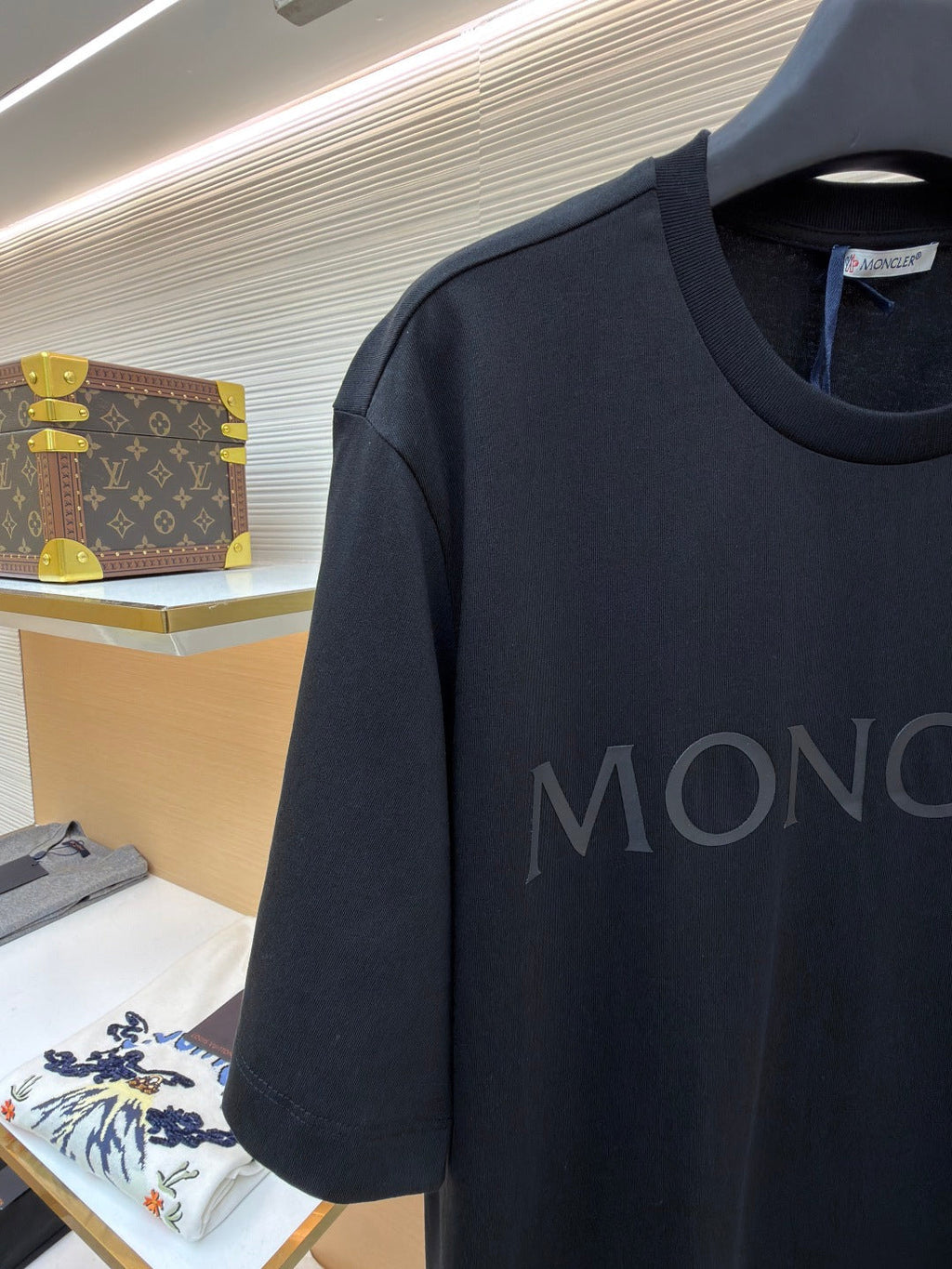 MONCLER 26S SHORT-SLEEVE T-SHIRT 707
