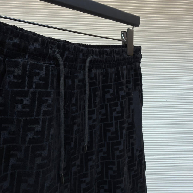 FENDI 26S SHORTS 221