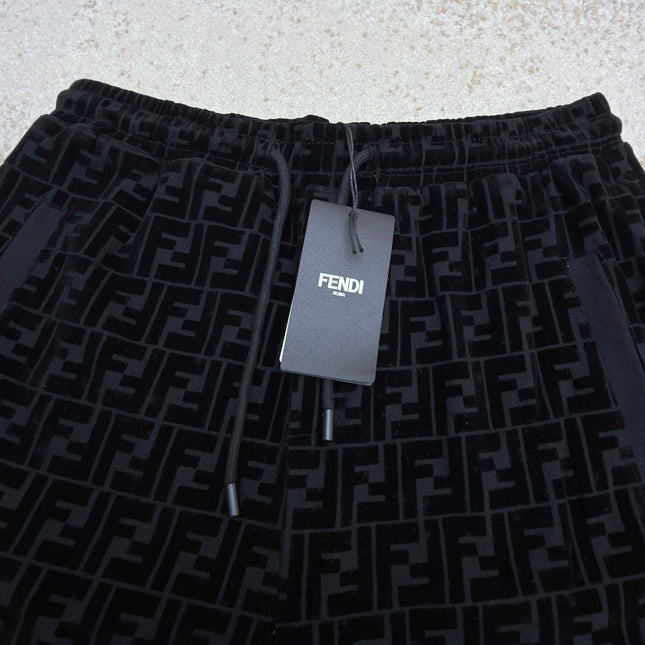 FENDI 26S SHORTS 221