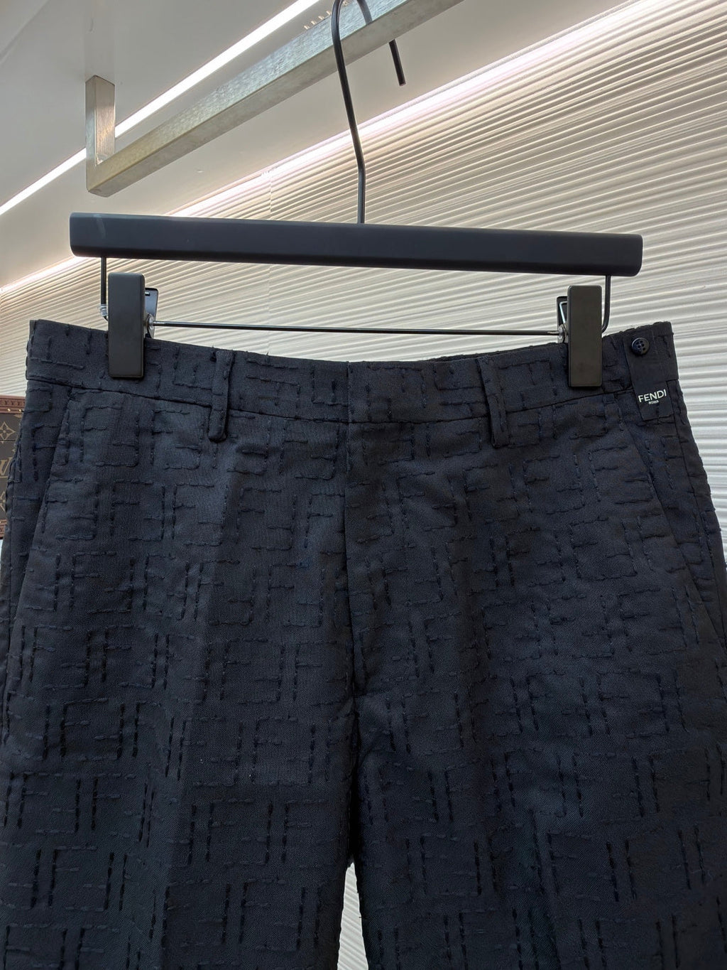 FENDI 26S LONG SHORTS 207