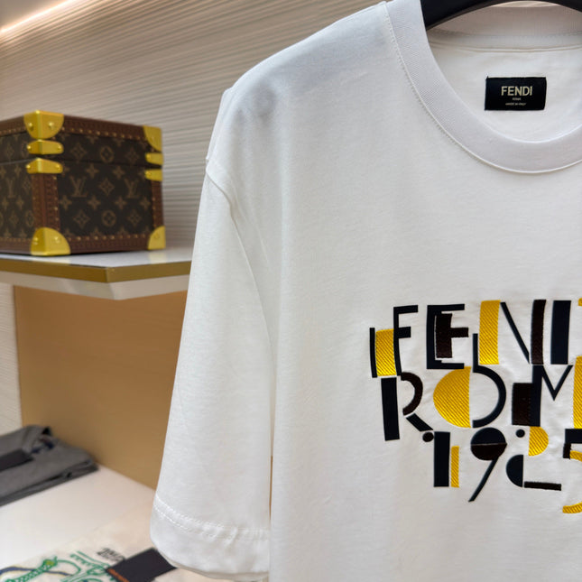 FENDI 26S SHORT SLEEVE T-SHIRT 200