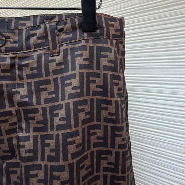FENDI 26S LONG SHORTS 025