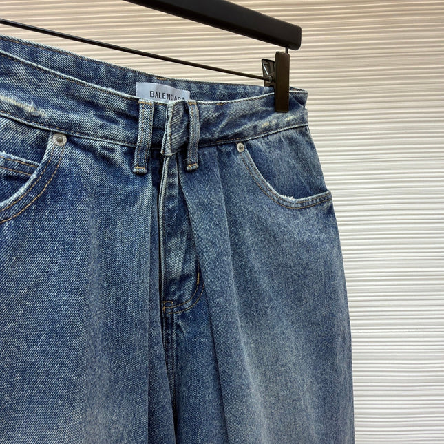 BALENCIAGA 26S DENIM SHORTS 017