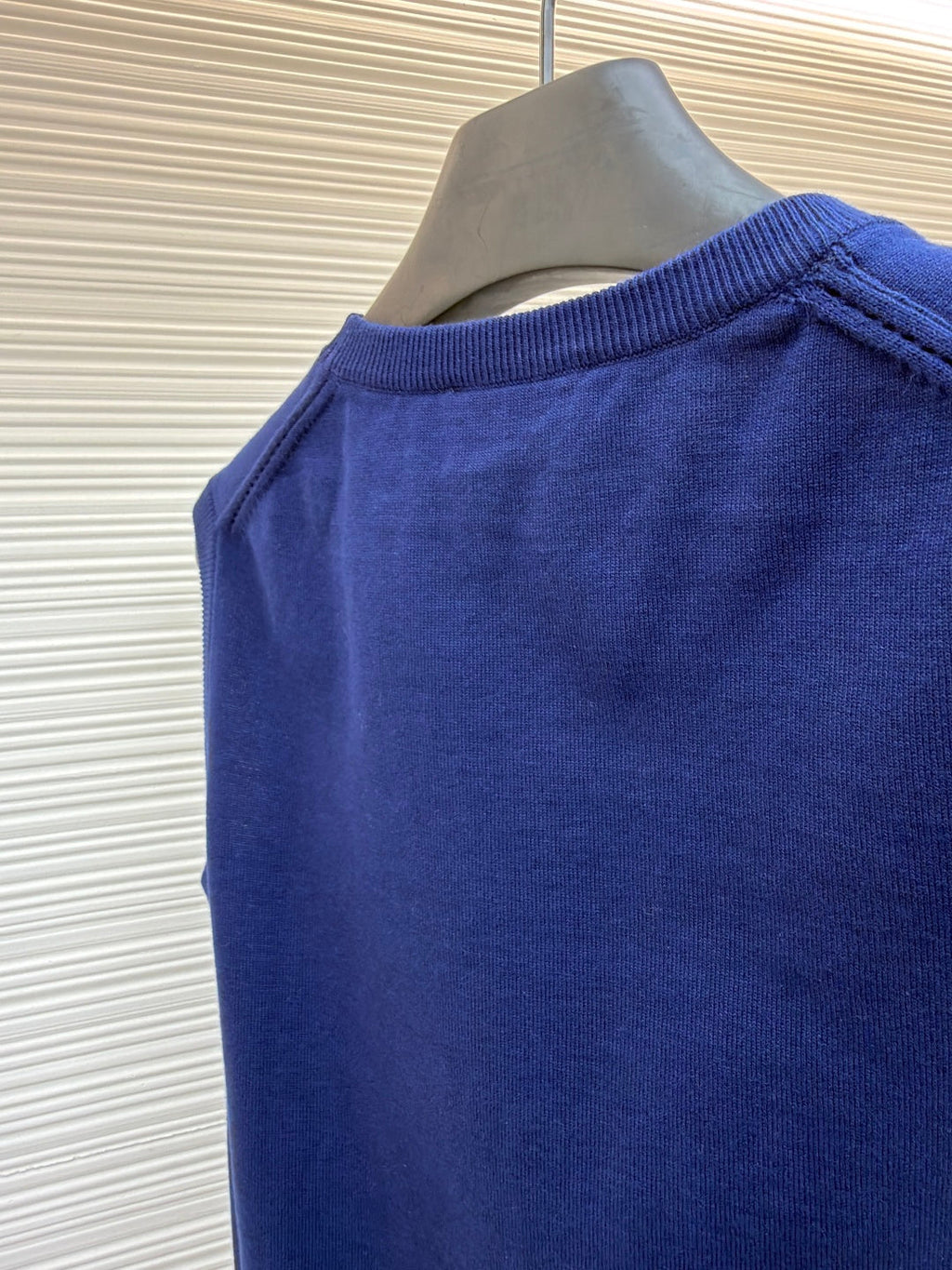 CELINE 26S SLEEVELESS SWEATER 484