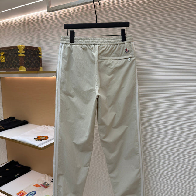 MONCLER 26S JOGGER PANTS 585