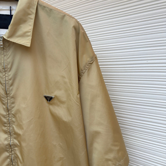 PRADA 26S SHORT-SLEEVE ZIP-UP SHIRT 1031