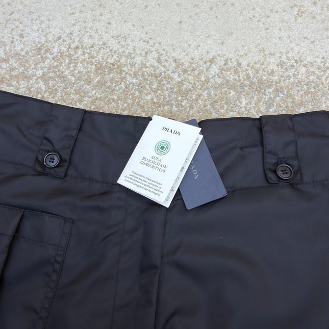 PRADA 26S NYLON SHORTS STYLE 964