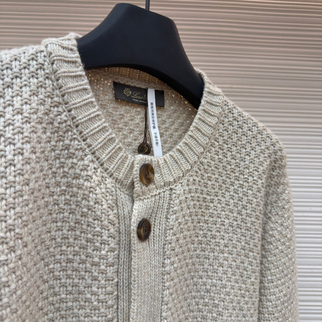 LORO PIANA 26S BUTTON-UP KNIT CARDIGAN 935