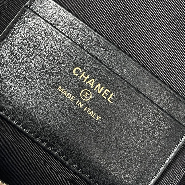 CHANEL 26S VANITY BAG 19 IN BLACK QUILTED LAMBSKIN SILVER HARDWARE