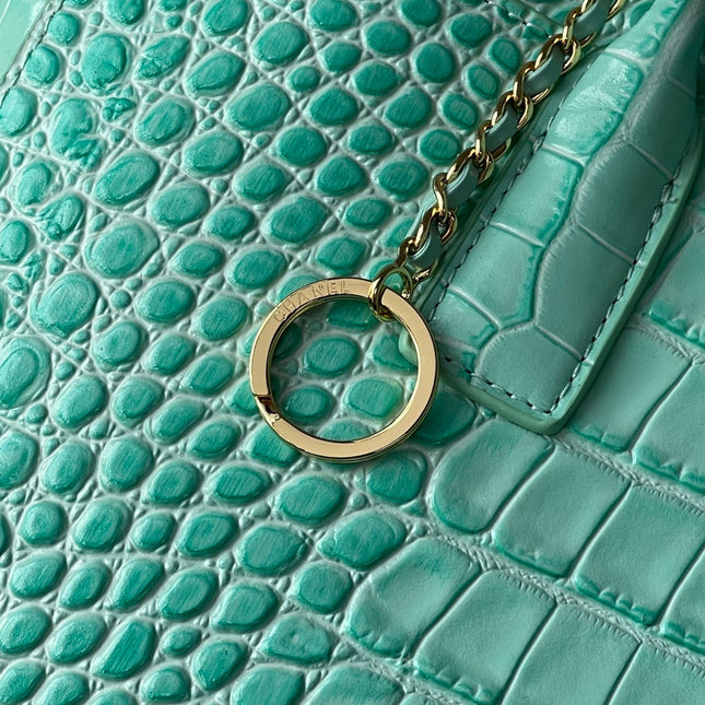 CHANEL 26S CERF TOTE BAG 39 IN MINT GREEN CALFSKIN CROCODILE EMBOSSED GOLD HARDWARE