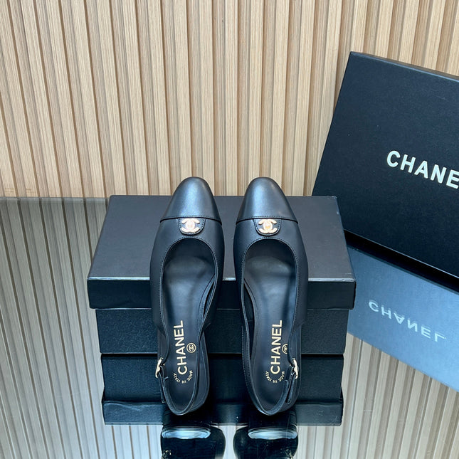 CHANEL 25S SLINGBACK FLATS IN BLACK CALFSKIN GOLD HARDWARE