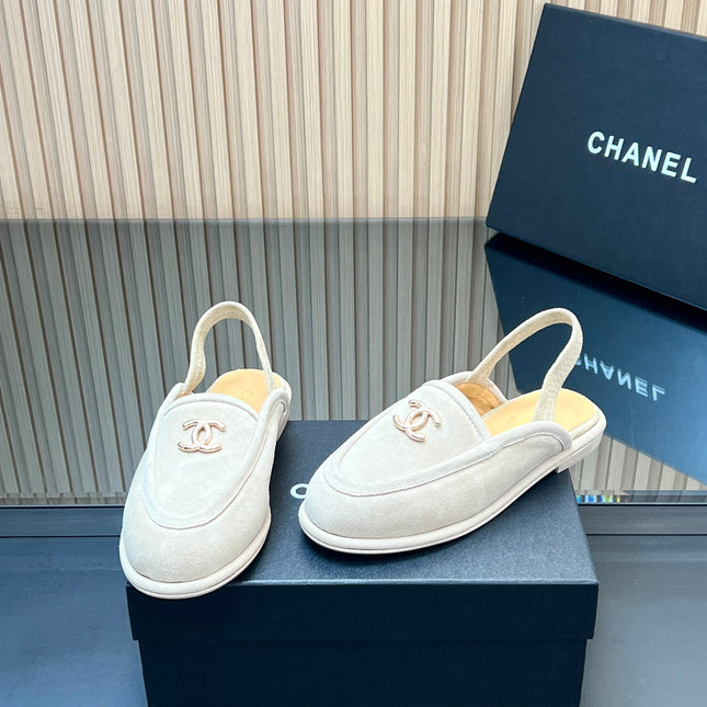 CHANEL 25S BACK STRAP MULE 15MM IN IVORY SUEDE GOLD HARDWARE