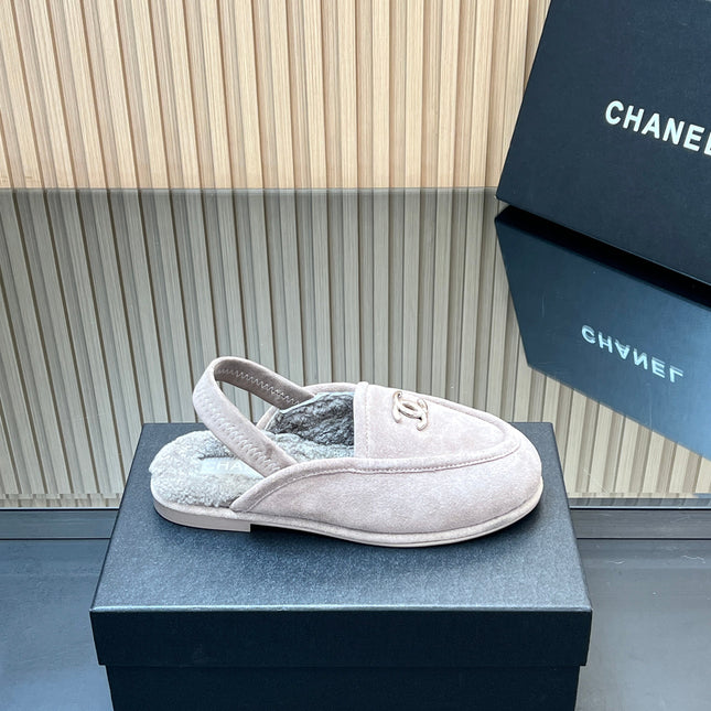 CHANEL 25S BACK STRAP MULE 15MM IN LIGHT PURPLE SUEDE AND WOOL SILVER HARDWARE