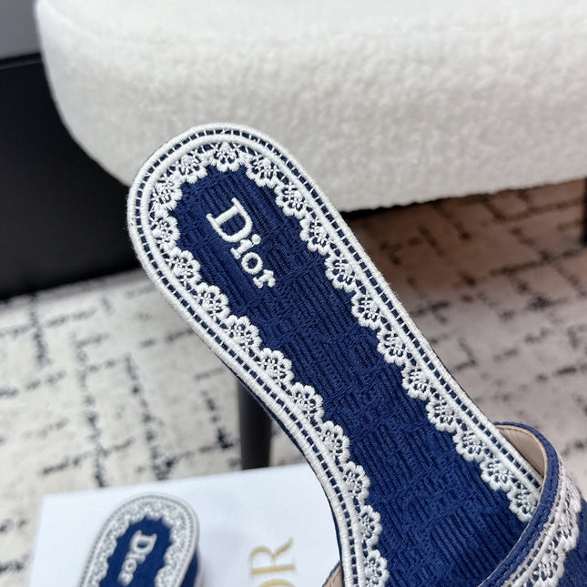 DIOR 26S HIGH HEEL SLIDES IN NAVY BLUE EMBOSSED OBLIQUE LACE EMBROIDERY