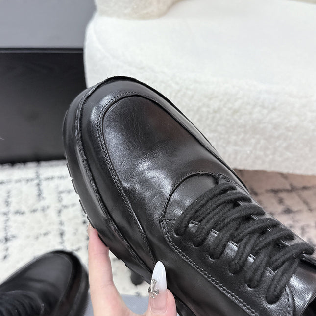 PRADA 26S SNEAKERS IN BLACK SHINY CALFSKIN