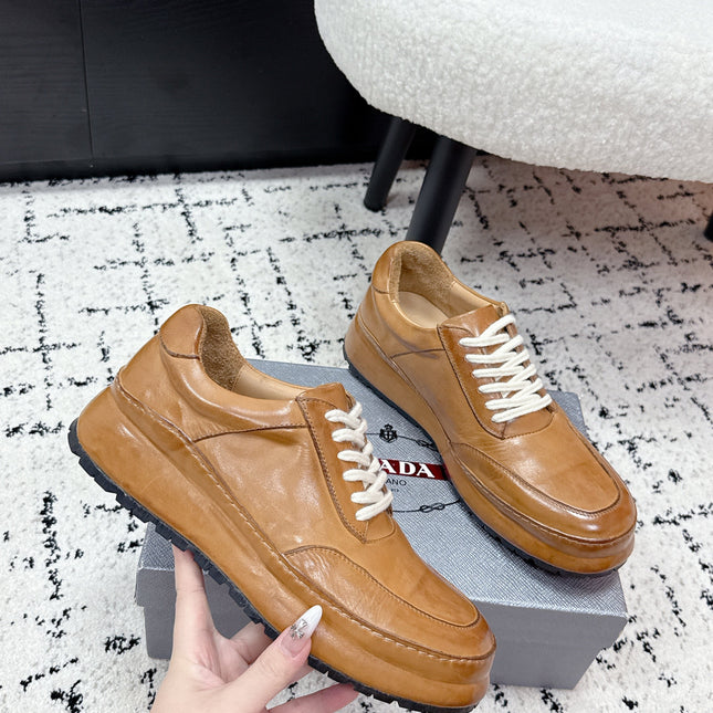 PRADA 26S SNEAKERS IN GOLDEN BROWN SHINY CALFSKIN