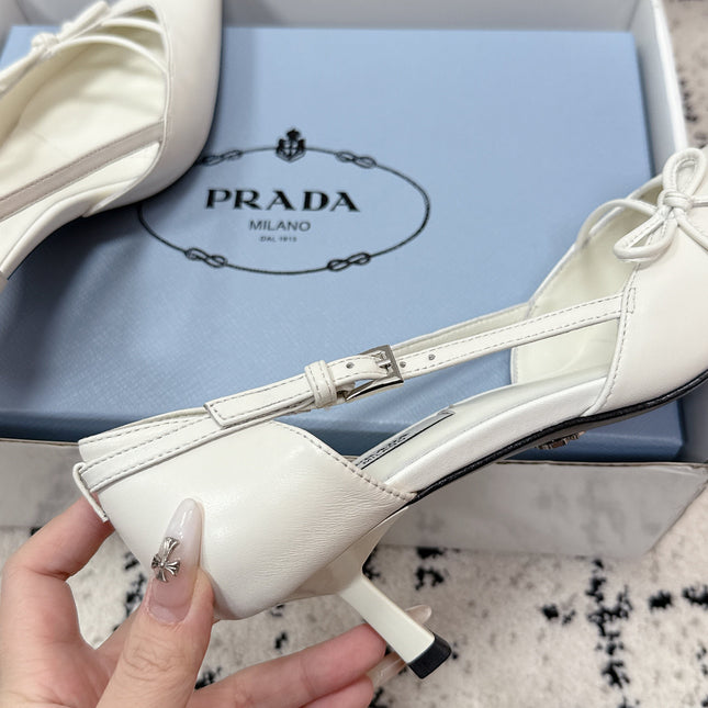 PRADA 26S POINTED-TOE HIGH HEELS 55MM IN WHITE CALFSKIN WITH BOW
