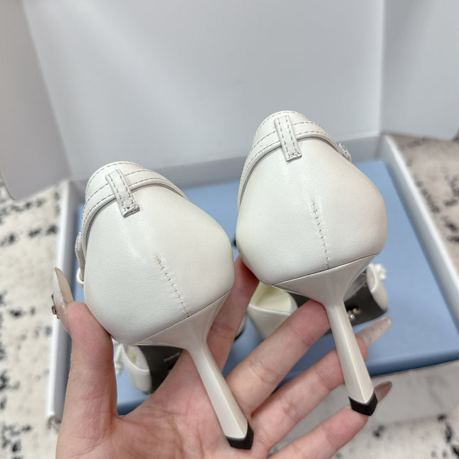 PRADA 26S POINTED-TOE HIGH HEELS 75MM IN WHITE CALFSKIN WITH BOW