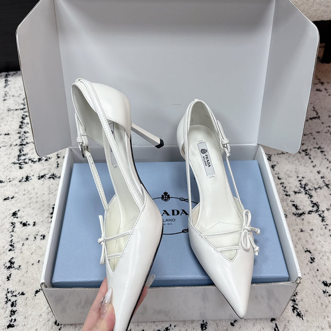 PRADA 26S POINTED-TOE HIGH HEELS 75MM IN WHITE CALFSKIN WITH BOW