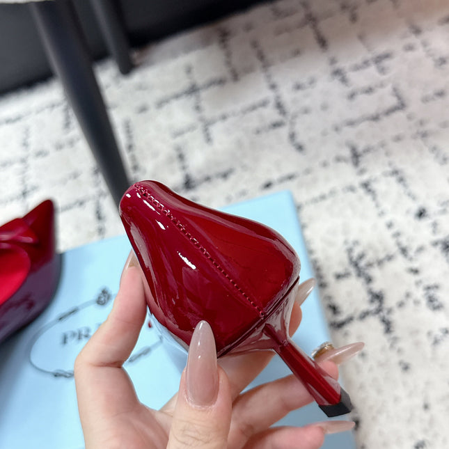 PRADA 26S POINTED-TOE HIGH HEELS 60MM IN DARK RED PATENT CALFSKIN WITH LOGO