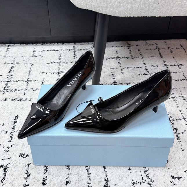 PRADA 26S POINTED-TOE HIGH HEELS 60MM IN BLACK PATENT CALFSKIN WITH LOGO