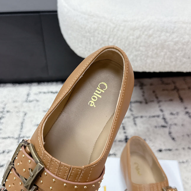 CHLOÉ 26S FLAT SHOES IN BROWN CALFSKIN WITH METAL STUDS