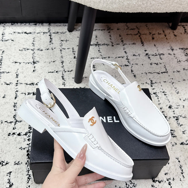 CHANEL 26S SLINGBACK LOAFERS IN WHITE PATENT CALFSKIN WITH CC LOGO