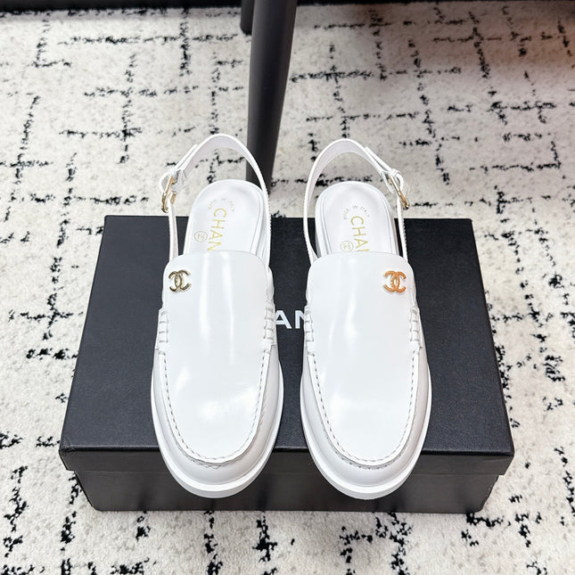 CHANEL 26S SLINGBACK LOAFERS IN WHITE PATENT CALFSKIN WITH CC LOGO
