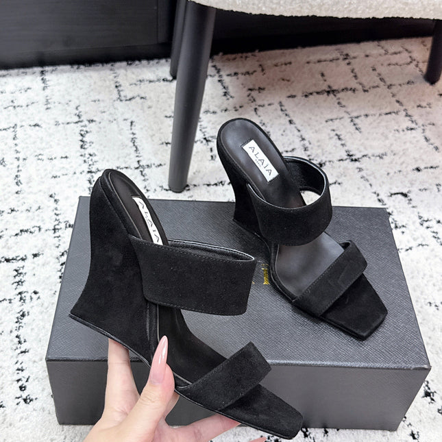 ALAIA 26S DOUBLE STRAP WEDGE SANDALS 110 MM IN BLACK SUEDE