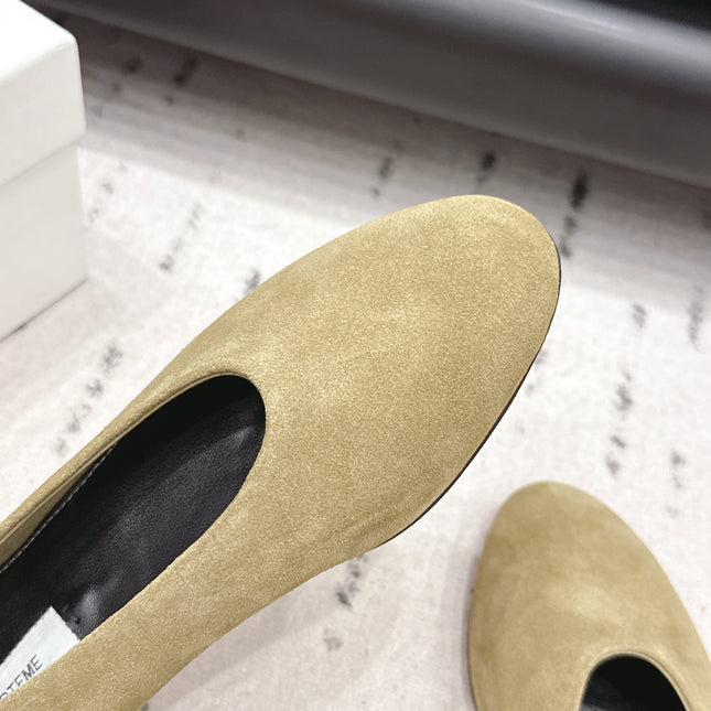 THE ROW 26S BALLET FLATS IN OLIVE BROWN SUEDE
