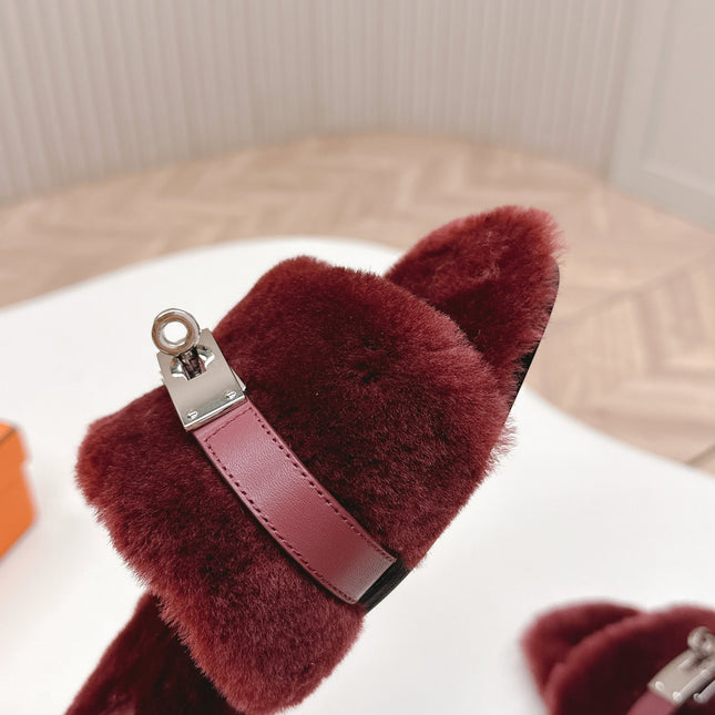 HM 25S ORAN SANDAL IN DARK RED SHEARLING WITH SILVER HARDWARE