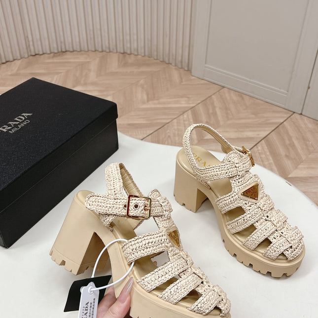 PRADA 26S HEELED FISHERMAN SANDALS IN BEIGE RAFFIA AND CALFSKIN