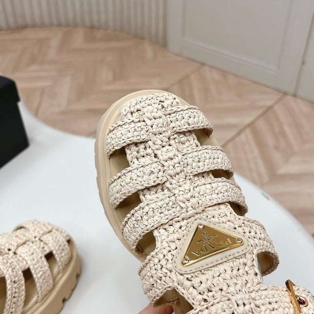 PRADA 26S HEELED FISHERMAN SANDALS IN BEIGE RAFFIA AND CALFSKIN