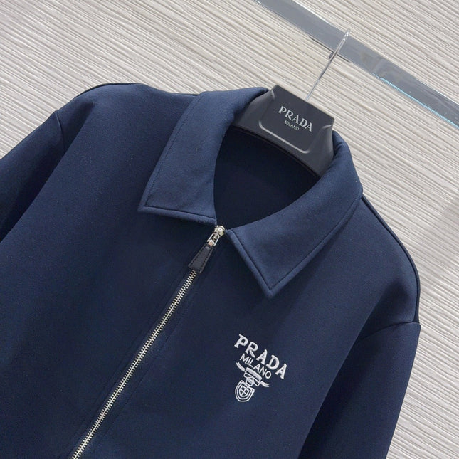 PRADA 26S SUIT 677