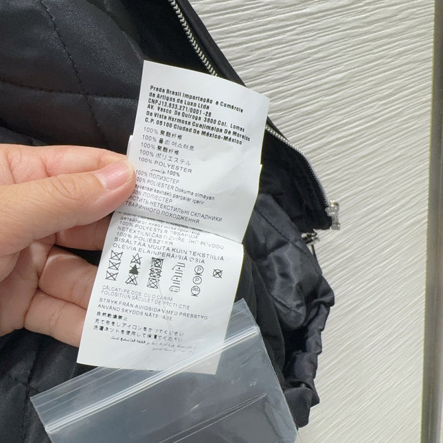PRADA 26S JACKET 669