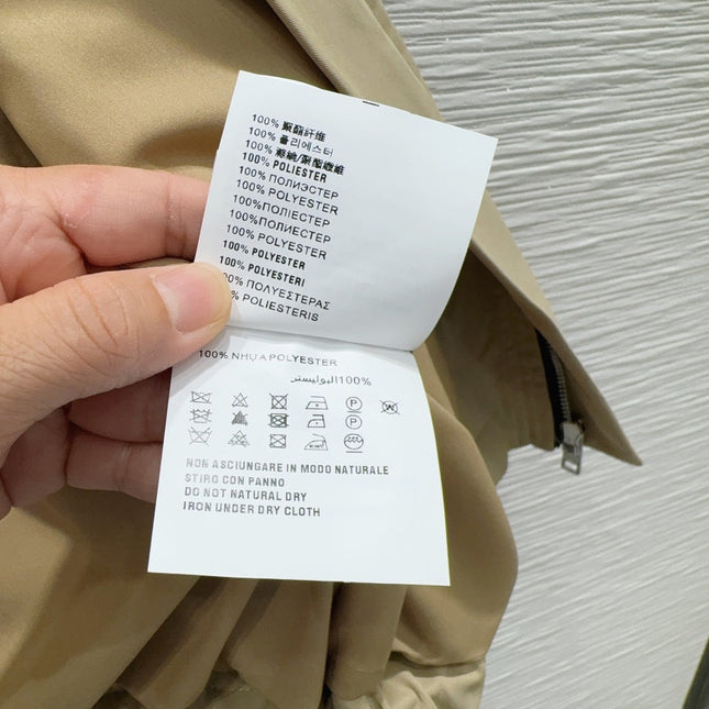 PRADA 26S JACKET 627