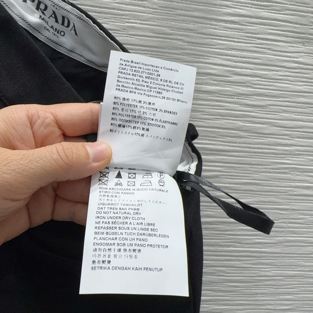 PRADA 26S MIDI SKIRT 635