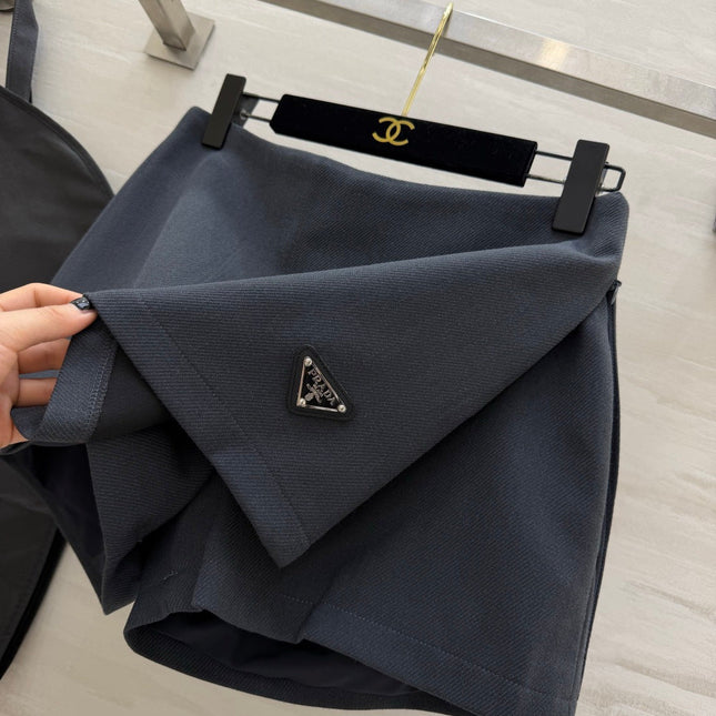 PRADA 26S SKORT STYLE 888