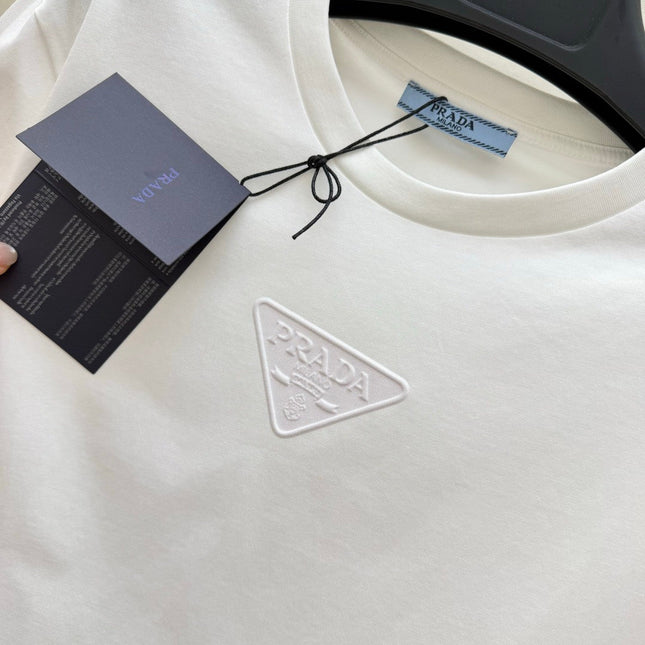PRADA 26S T-SHIRT STYLE 886