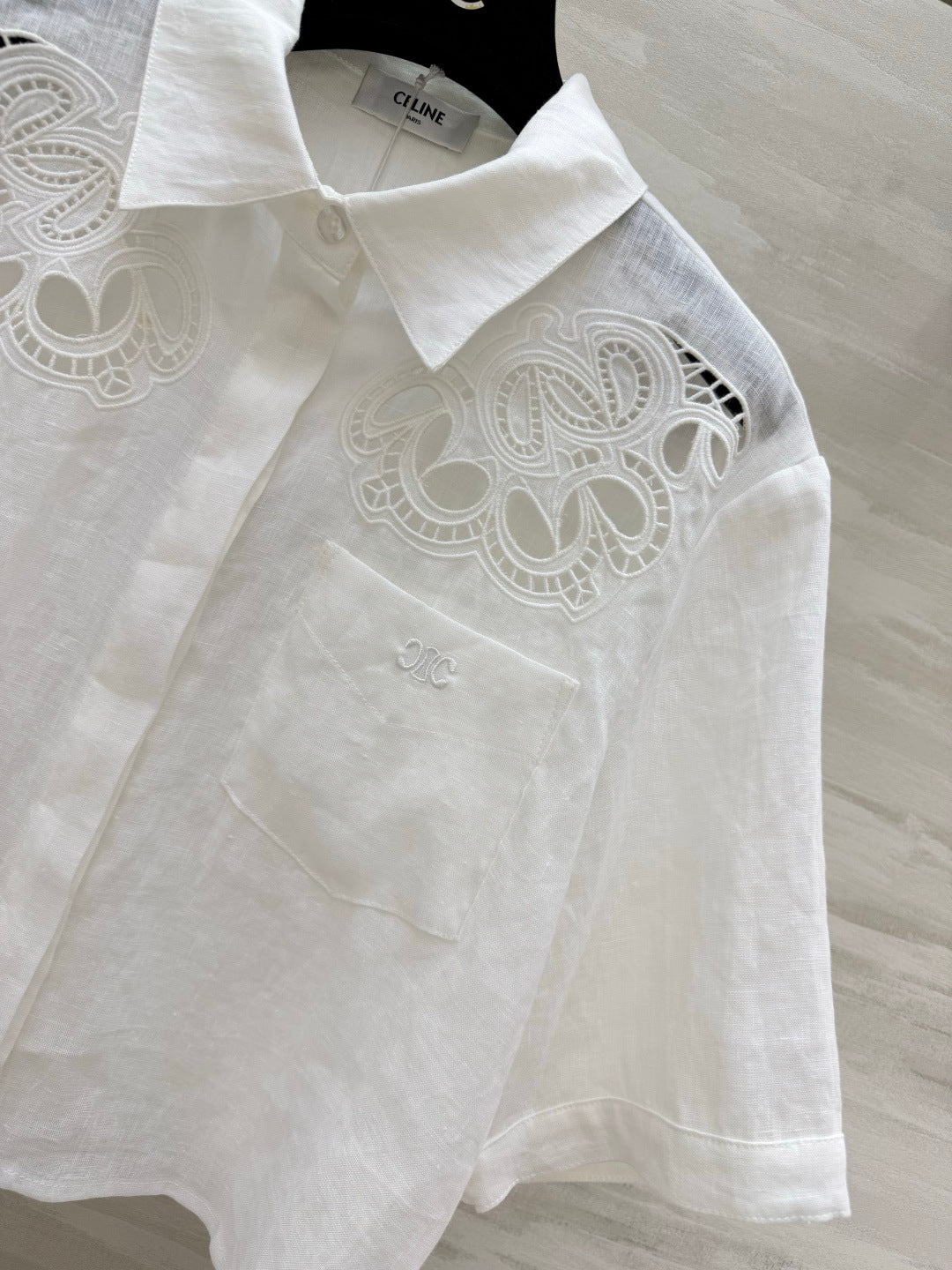 CELINE 26S WHITE SHORT-SLEEVE SHIRT 414