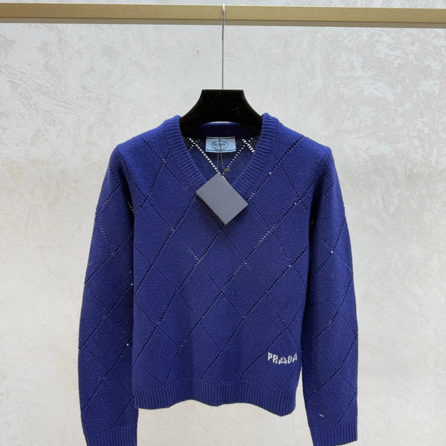 PRADA 25S V-NECK SWEATER 578