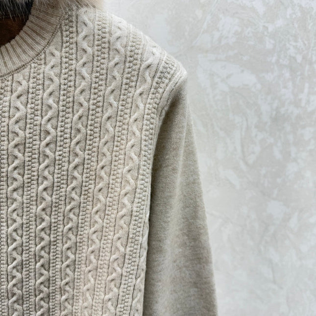 CHANEL 25S SWEATER WITH SCARF 522