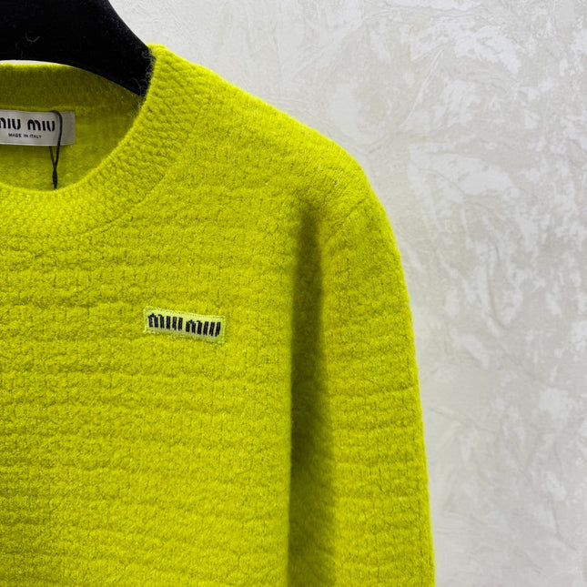 MIUMIU SWEATER STYLE 679