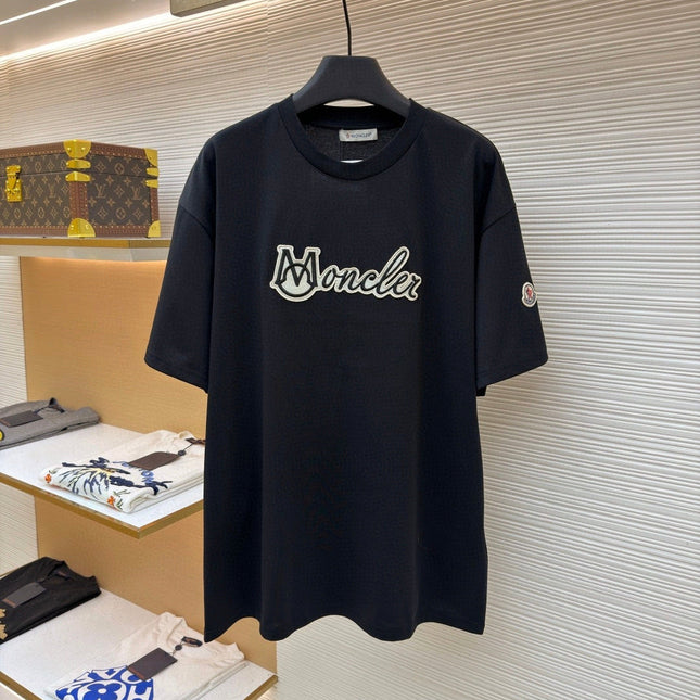 MONCLER 26S SHORT-SLEEVE T-SHIRT 713
