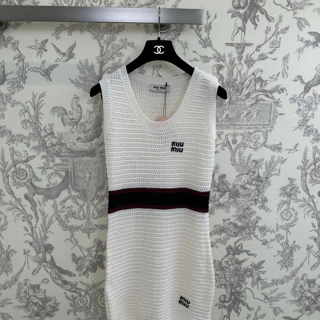 26S SLEEVELESS KNIT DRESS STYLE 1110