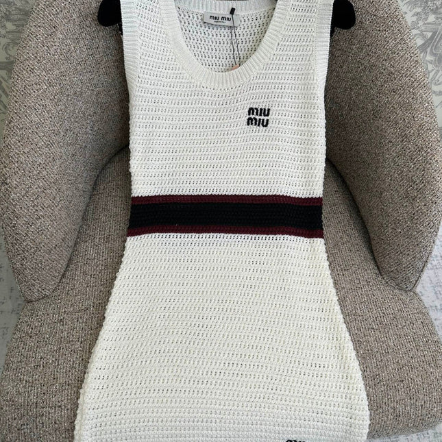 26S SLEEVELESS KNIT DRESS STYLE 1110
