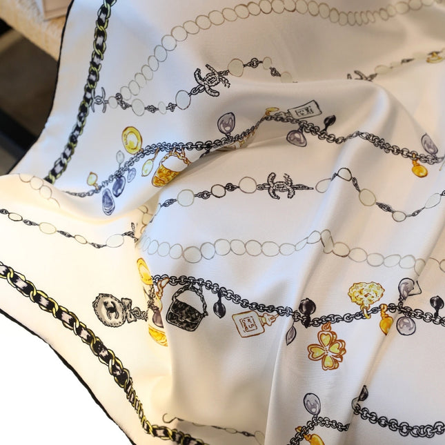CHANEL 26S SCARF 90 IN SILK 311796