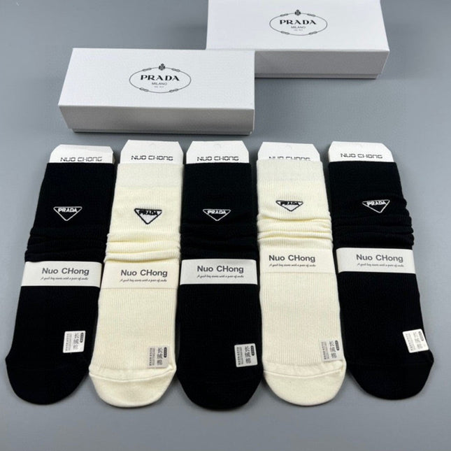 PRADA 26S CREW SOCKS 893687 (1 BOX)