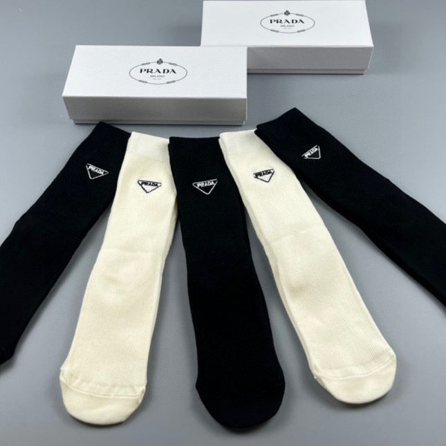 PRADA 26S CREW SOCKS 893687 (1 BOX)