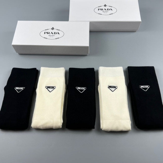 PRADA 26S CREW SOCKS 893687 (1 BOX)